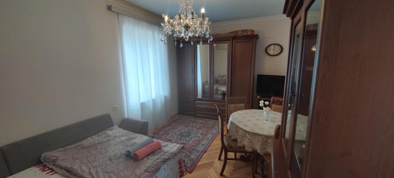 Budget One Room Apartment Baku Ngoại thất bức ảnh