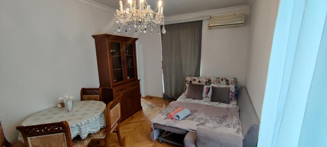 Budget One Room Apartment Baku Ngoại thất bức ảnh