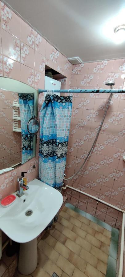 Budget One Room Apartment Baku Ngoại thất bức ảnh